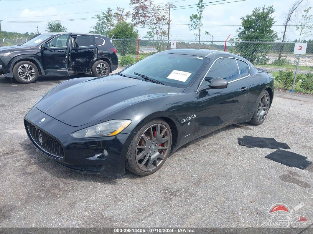 ZAMGJ45AX80040629 2008 MASERATI GRANTURISMO photo no. 2