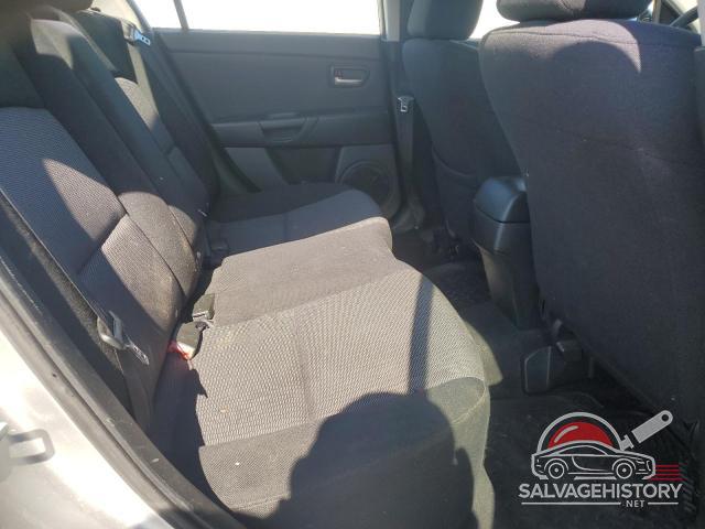 JM1BK12F671731417 2007 MAZDA 3 photo no. 10