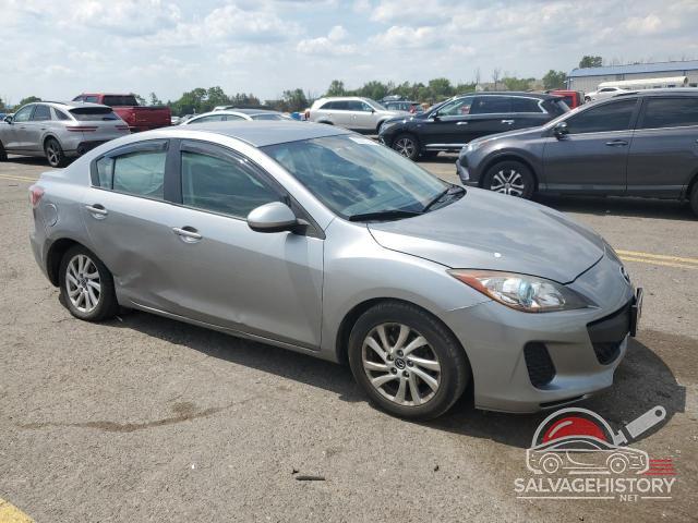 JM1BL1VP5D1812146 2013 MAZDA 3 photo no. 4