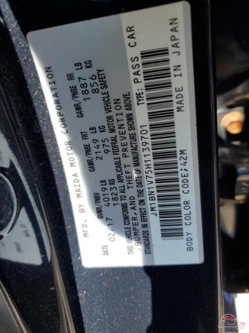 JM1BN1V75H1139701 2017 MAZDA 3 photo no. 12