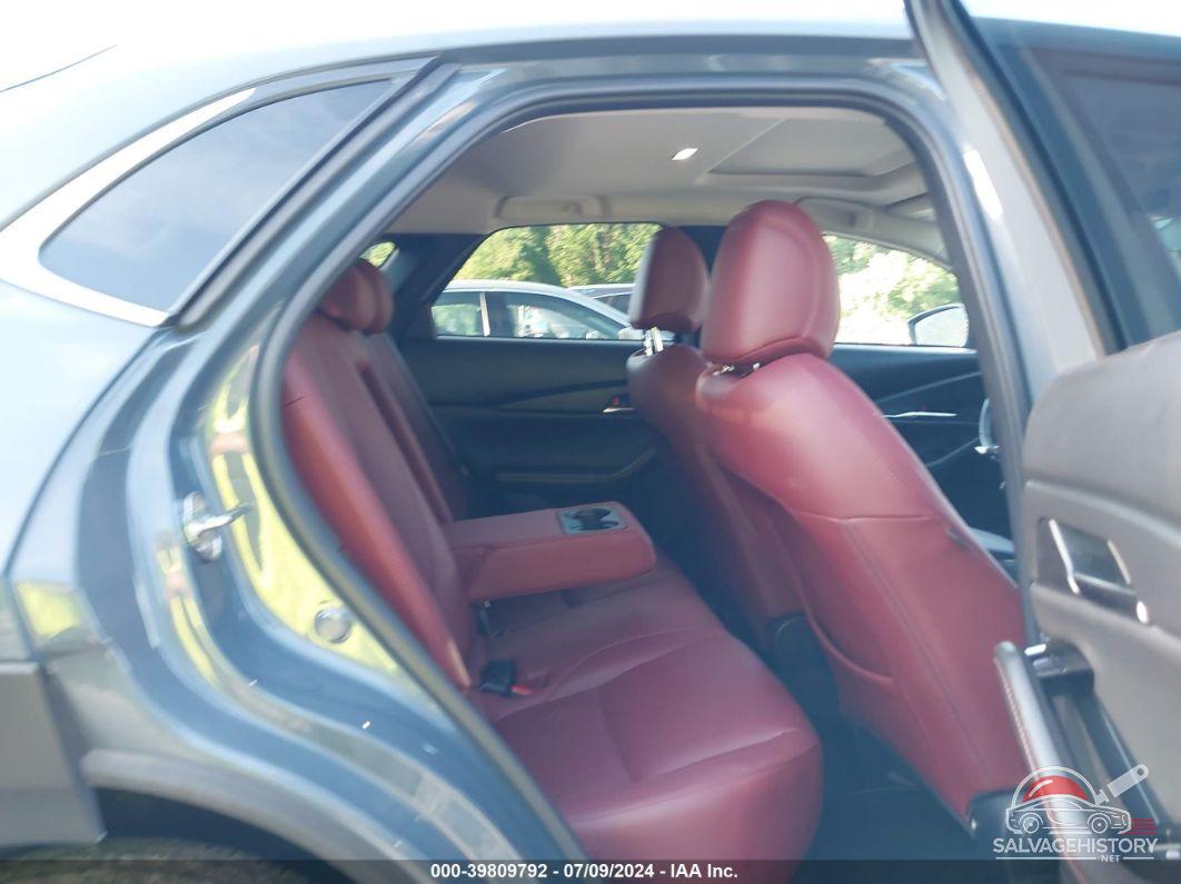 3MVDMBCM2RM650828 2024 MAZDA CX-30 photo no. 8