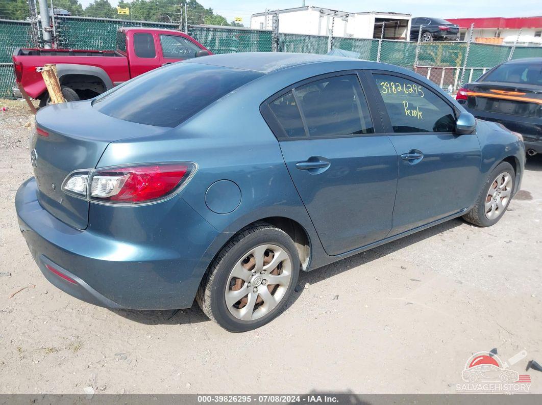 JM1BL1UGXB1900026 2011 MAZDA MAZDA3 photo no. 4