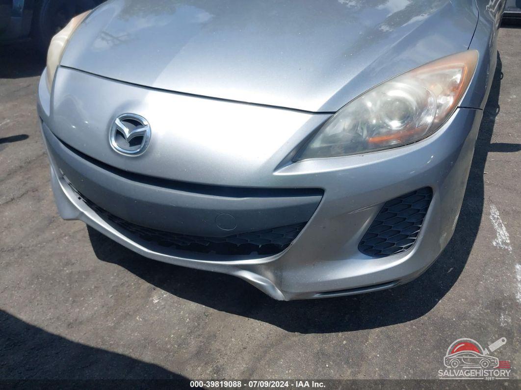 JM1BL1UF1C1552383 2012 MAZDA MAZDA3 photo no. 6