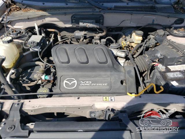 4F2YU09141KM58519 2001 MAZDA TRIBUTE photo no. 11