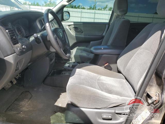 4F2CZ94184KM33683 2004 MAZDA TRIBUTE photo no. 7