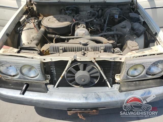 WDBAB23A2BB275535 1981 MERCEDES-BENZ 240-CLASS photo no. 11