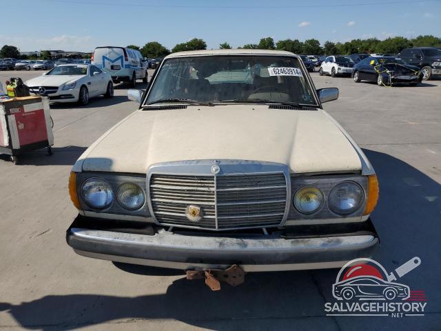 WDBAB23A2BB275535 1981 MERCEDES-BENZ 240-CLASS photo no. 5