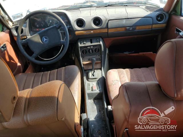 WDBAB23A2BB275535 1981 MERCEDES-BENZ 240-CLASS photo no. 8