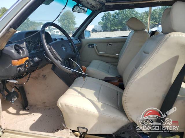 00012315012002831 1978 MERCEDES-BENZ 300-CLASS photo no. 7
