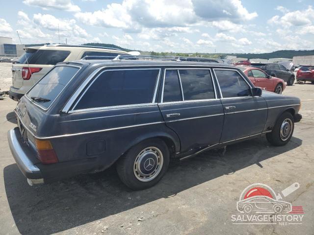 12319012004150 1979 MERCEDES-BENZ 300-CLASS photo no. 3