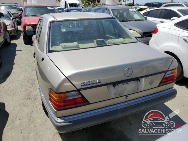 WDBEA30D8NB622668 1992 MERCEDES-BENZ 300-CLASS photo no. 6