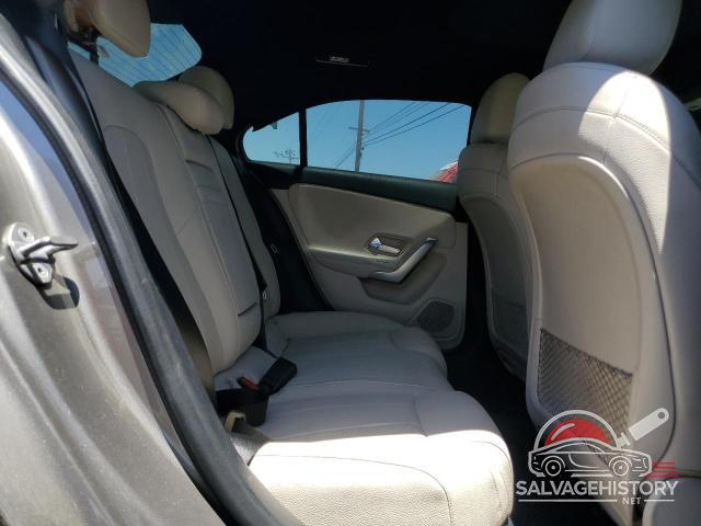 WDD3G4EB3KW002552 2019 MERCEDES-BENZ A-CLASS photo no. 10