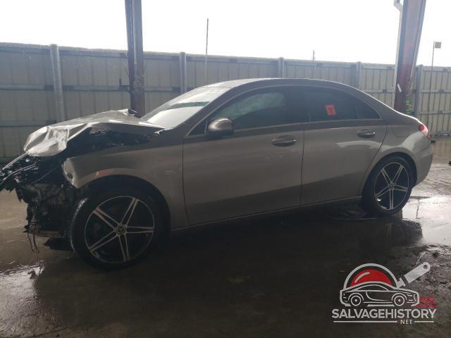 WDD3G4FBXKW001879 2019 MERCEDES-BENZ A-CLASS photo no. 10