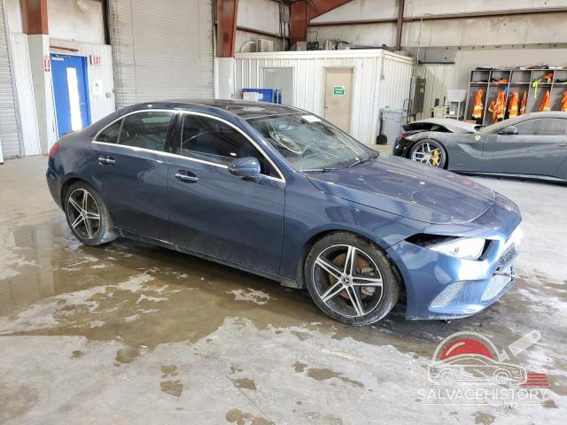 W1K3G4FB5LJ222269 2020 MERCEDES-BENZ A-CLASS photo no. 4