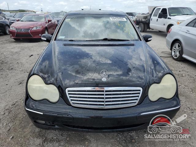WDBRF61J43A504712 2003 MERCEDES-BENZ C-CLASS photo no. 5