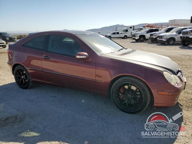 WDBRN40J53A377168 2003 MERCEDES-BENZ C-CLASS photo no. 4