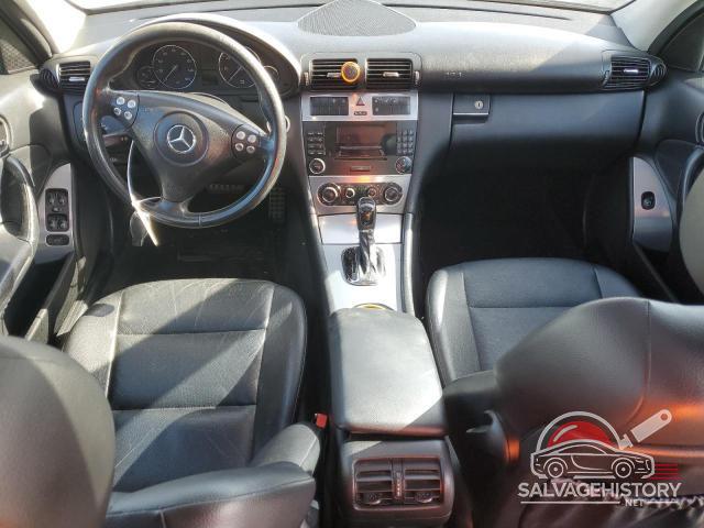 WDBRF52HX6A887050 2006 MERCEDES-BENZ C-CLASS photo no. 8