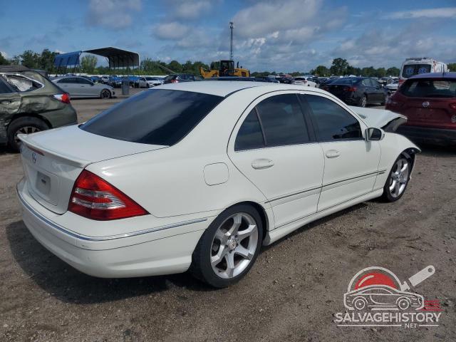 WDBRF52H07F863425 2007 MERCEDES-BENZ C-CLASS photo no. 3