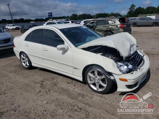 WDBRF52H07F863425 2007 MERCEDES-BENZ C-CLASS photo no. 4
