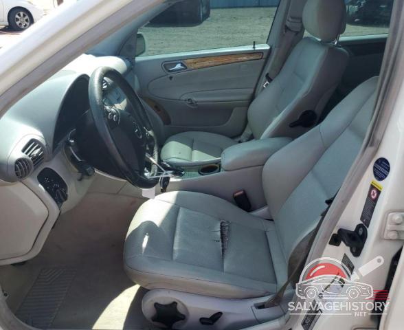 WDBRF52H07F863425 2007 MERCEDES-BENZ C-CLASS photo no. 7