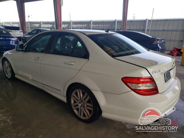 WDDGF54X88F057191 2008 MERCEDES-BENZ C-CLASS photo no. 2