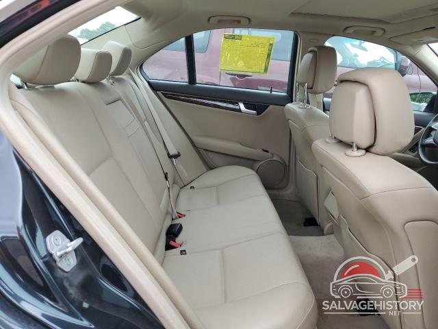 WDDGF8BB9CF897711 2012 MERCEDES-BENZ C-CLASS photo no. 10