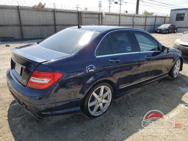 WDDGF4HB4DR268454 2013 MERCEDES-BENZ C-CLASS photo no. 3
