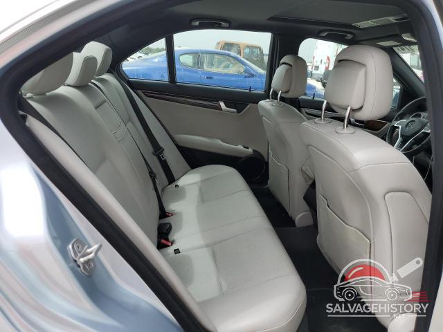 WDDGF4HB7DA765674 2013 MERCEDES-BENZ C-CLASS photo no. 10