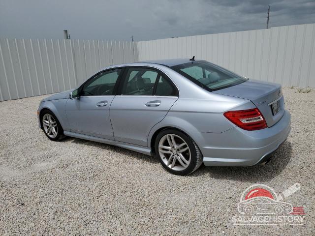 WDDGF4HB7DA765674 2013 MERCEDES-BENZ C-CLASS photo no. 2