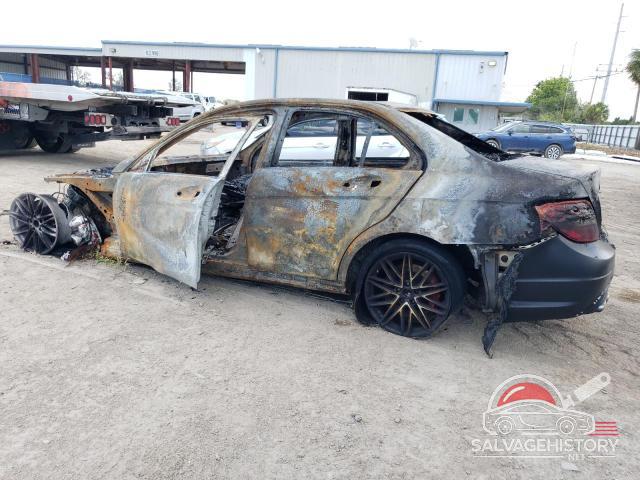 WDDGF7HB0DA760401 2013 MERCEDES-BENZ C-CLASS photo no. 2