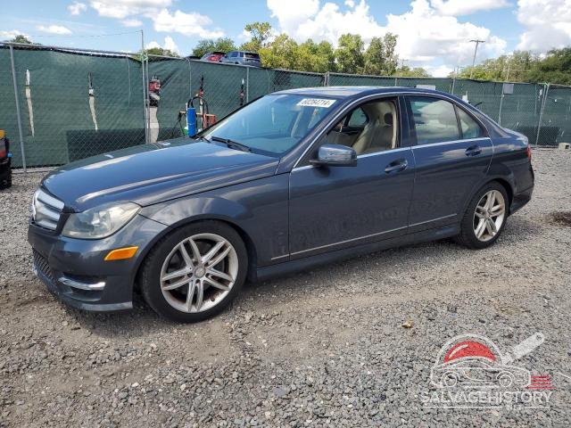 WDDGF8AB2DR258698 2013 MERCEDES-BENZ C-CLASS photo no. 3