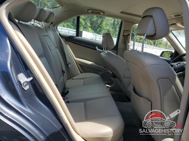 WDDGF8AB2DR258698 2013 MERCEDES-BENZ C-CLASS photo no. 10