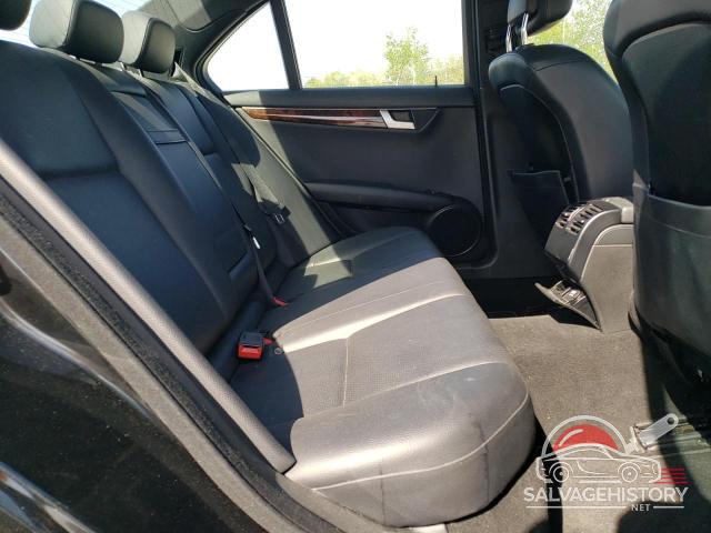 WDDGF8AB5DR267847 2013 MERCEDES-BENZ C-CLASS photo no. 10
