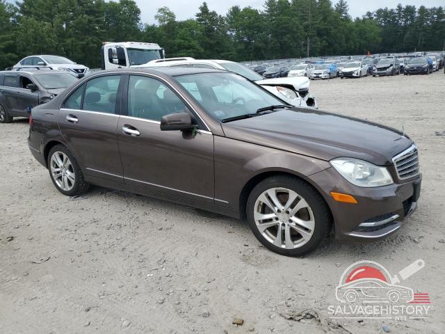 WDDGF8AB6DR266710 2013 MERCEDES-BENZ C-CLASS photo no. 4