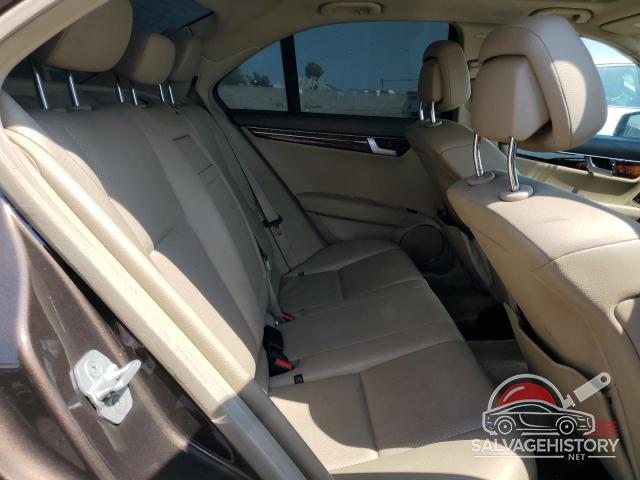 WDDGF4HB0EA901077 2014 MERCEDES-BENZ C-CLASS photo no. 10