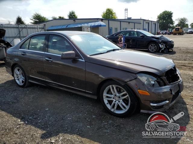 WDDGF8AB4ER311192 2014 MERCEDES-BENZ C-CLASS photo no. 4