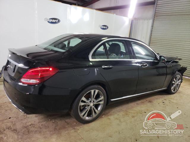 55SWF4JB4GU126257 2016 MERCEDES-BENZ C-CLASS photo no. 3