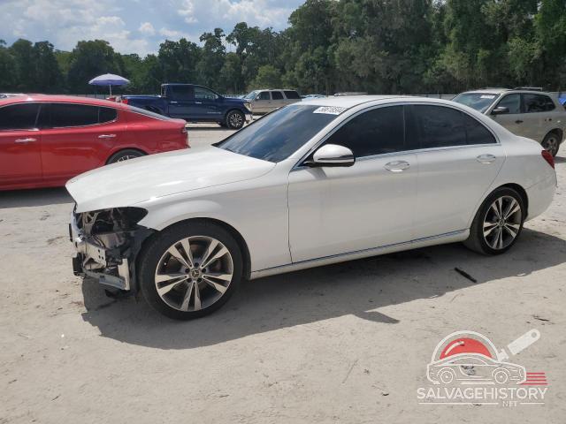 55SWF4JB2HU218257 2017 MERCEDES-BENZ C-CLASS photo no. 2