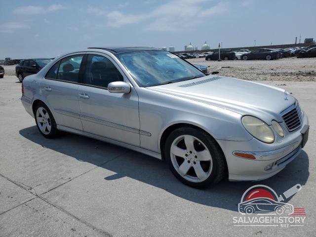 WDBUF70J24A603306 2004 MERCEDES-BENZ E-CLASS photo no. 4