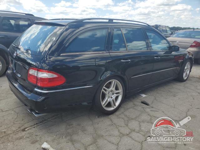 WDBUH76J05A800266 2005 MERCEDES-BENZ E-CLASS photo no. 3