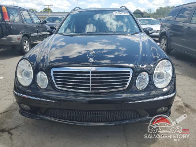 WDBUH76J05A800266 2005 MERCEDES-BENZ E-CLASS photo no. 5
