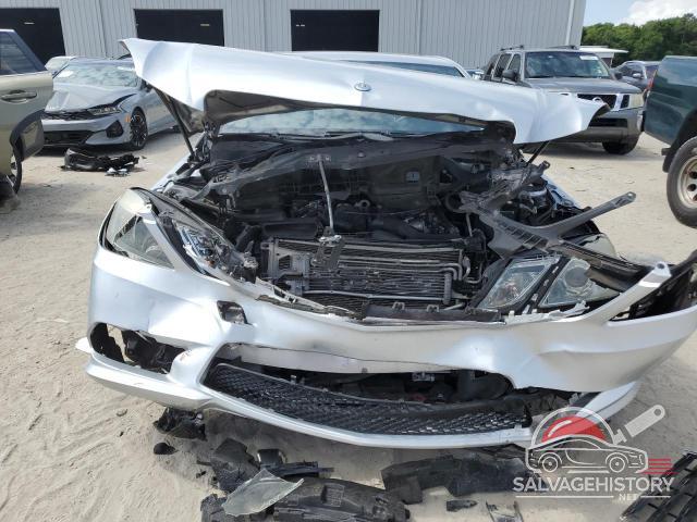 WDDHF7CB2AA165475 2010 MERCEDES-BENZ E-CLASS photo no. 5