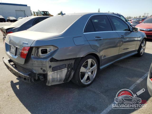WDDHF5KBXCA649550 2012 MERCEDES-BENZ E-CLASS photo no. 3