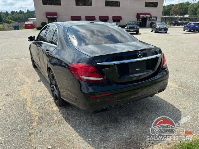 WDDZF4KB8HA100161 2017 MERCEDES-BENZ E-CLASS photo no. 3