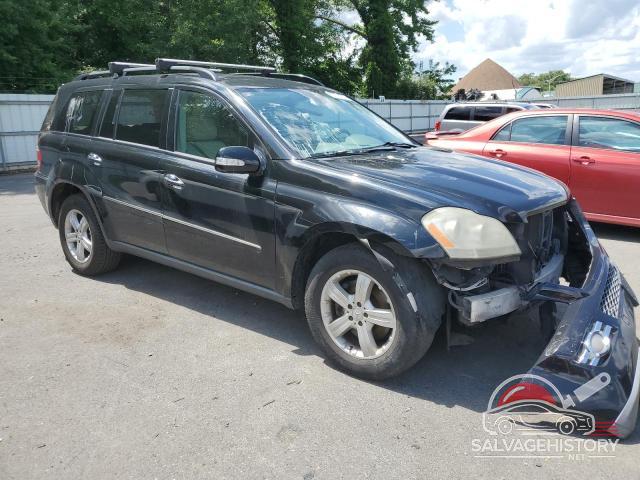 4JGBF71E17A261499 2007 MERCEDES-BENZ GL-CLASS photo no. 4