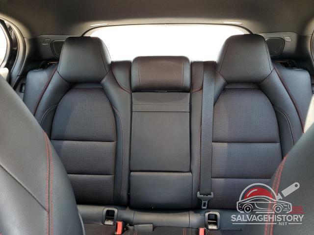 WDDTG5CB0JJ462112 2018 MERCEDES-BENZ GLA-CLASS photo no. 10