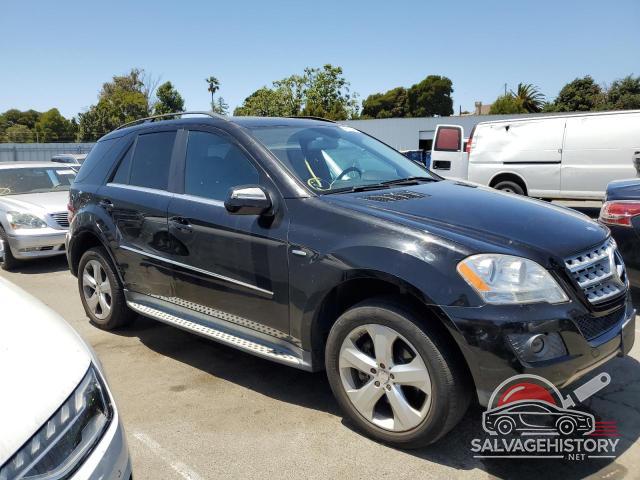 4JGBB2FB3AA618847 2010 MERCEDES-BENZ M-CLASS photo no. 4