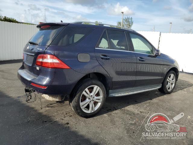 4JGDA5HB8CA064833 2012 MERCEDES-BENZ M-CLASS photo no. 3