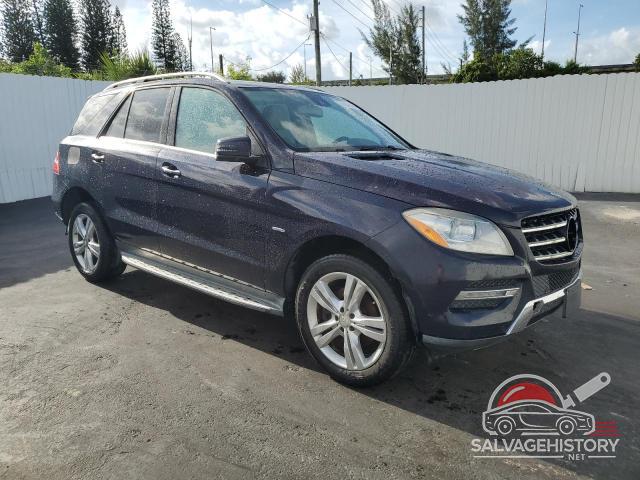4JGDA5HB8CA064833 2012 MERCEDES-BENZ M-CLASS photo no. 4