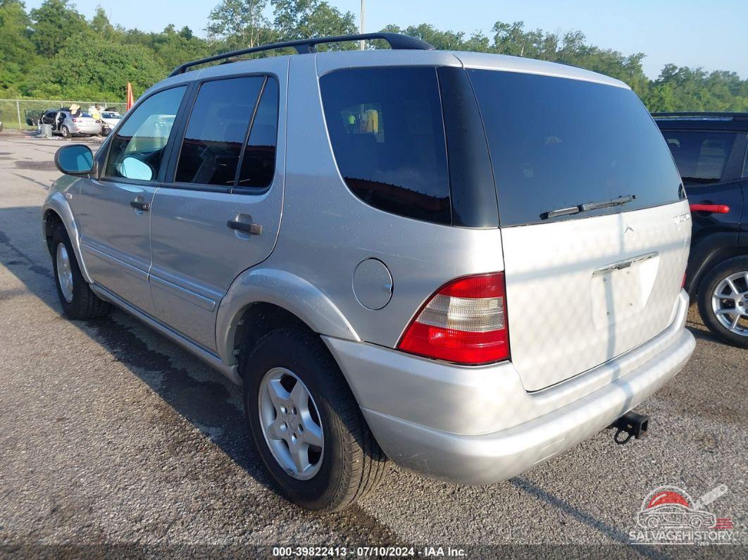 4JGAB54E6WA023878 1998 MERCEDES-BENZ ML photo no. 3